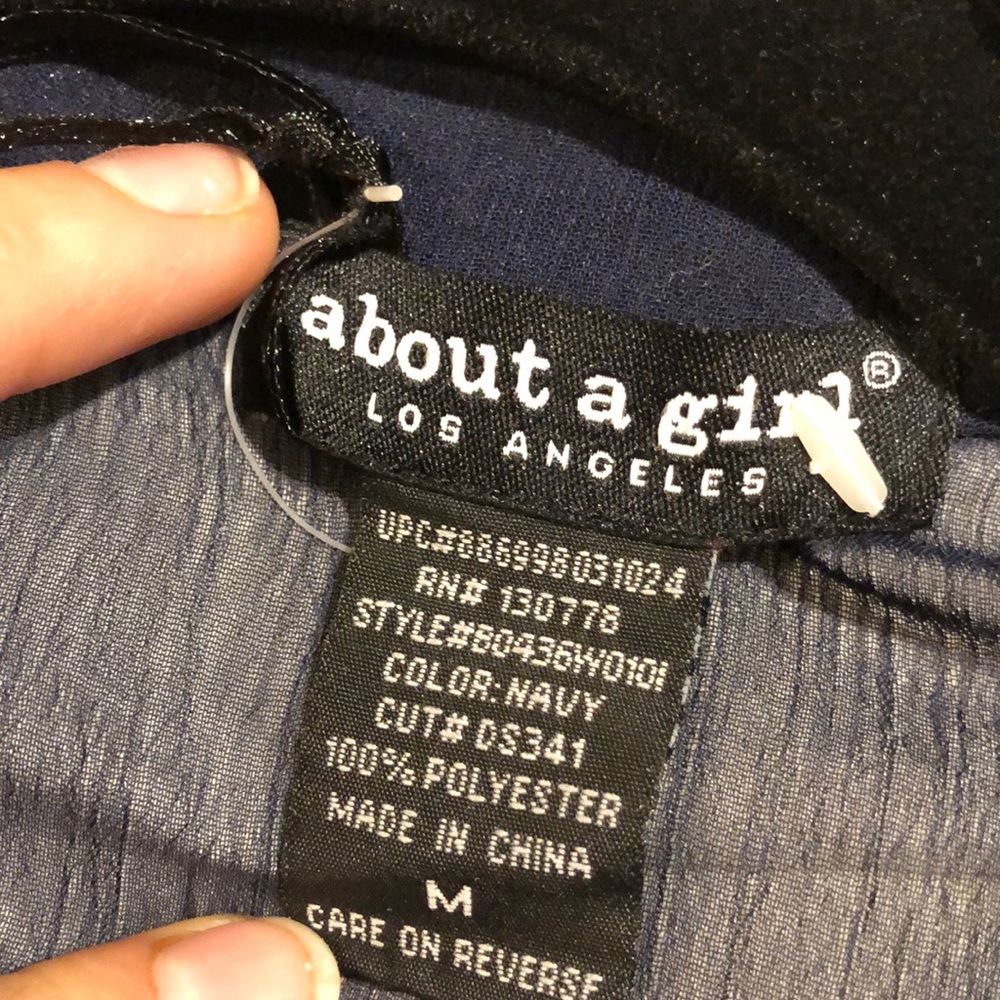 Sheer Button down - Picture 2 of 4